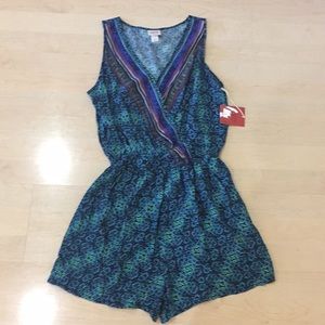 NWT blue and green sleeveless romper size small